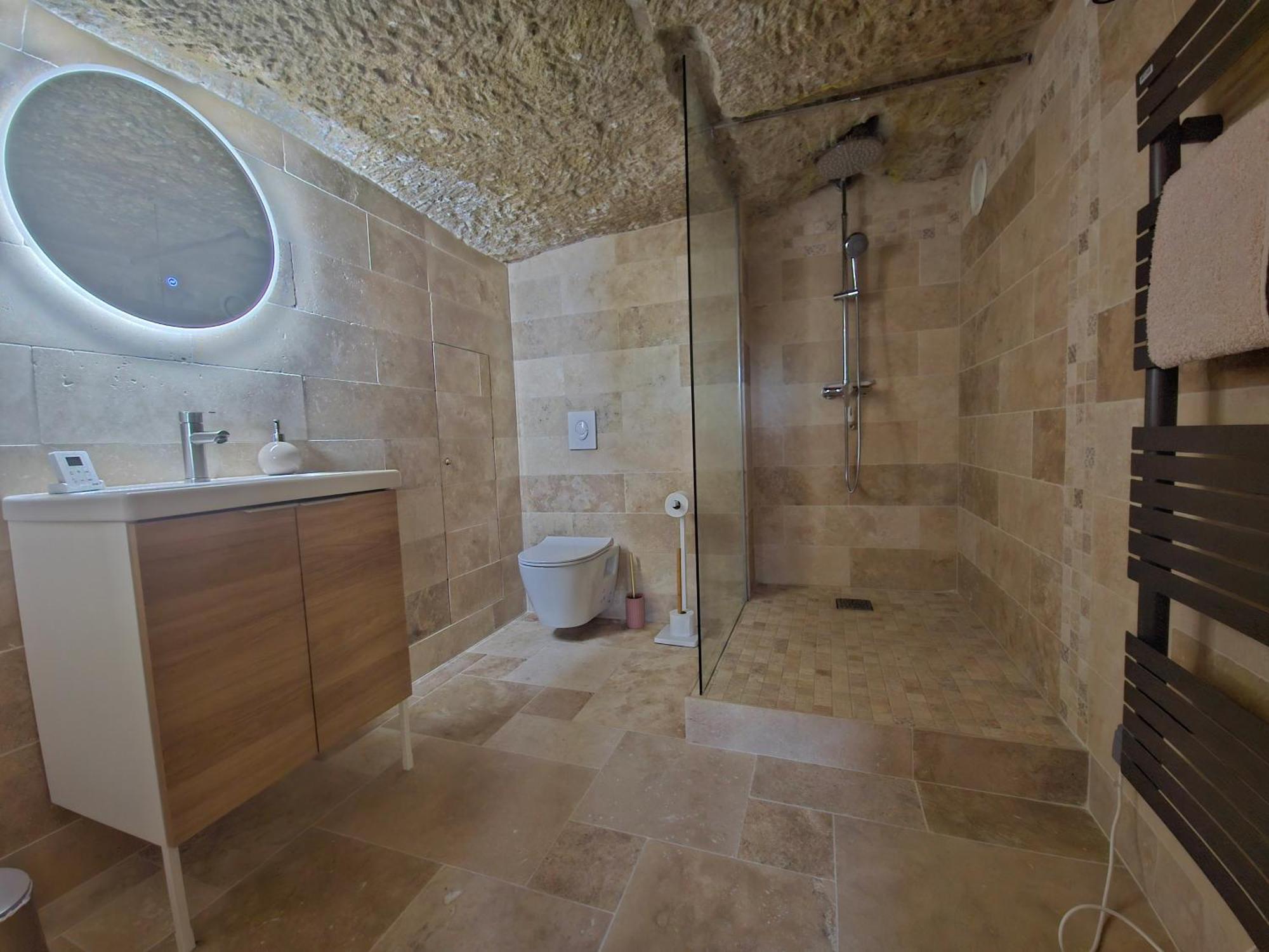 Le Cocon Troglodyte Apartment Saint-Etienne-de-Chigny Luaran gambar